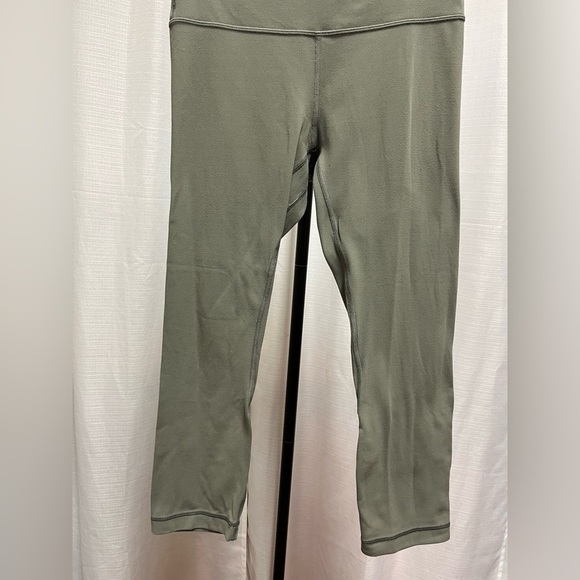 Lululemon Align Crop *21" Grey Sage | size 6 - Picture 3 of 7